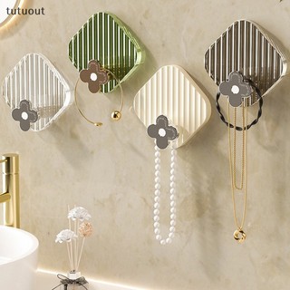 Set 1 / 4 móc treo đồ dán tường hình vỏ sò sáng tạo