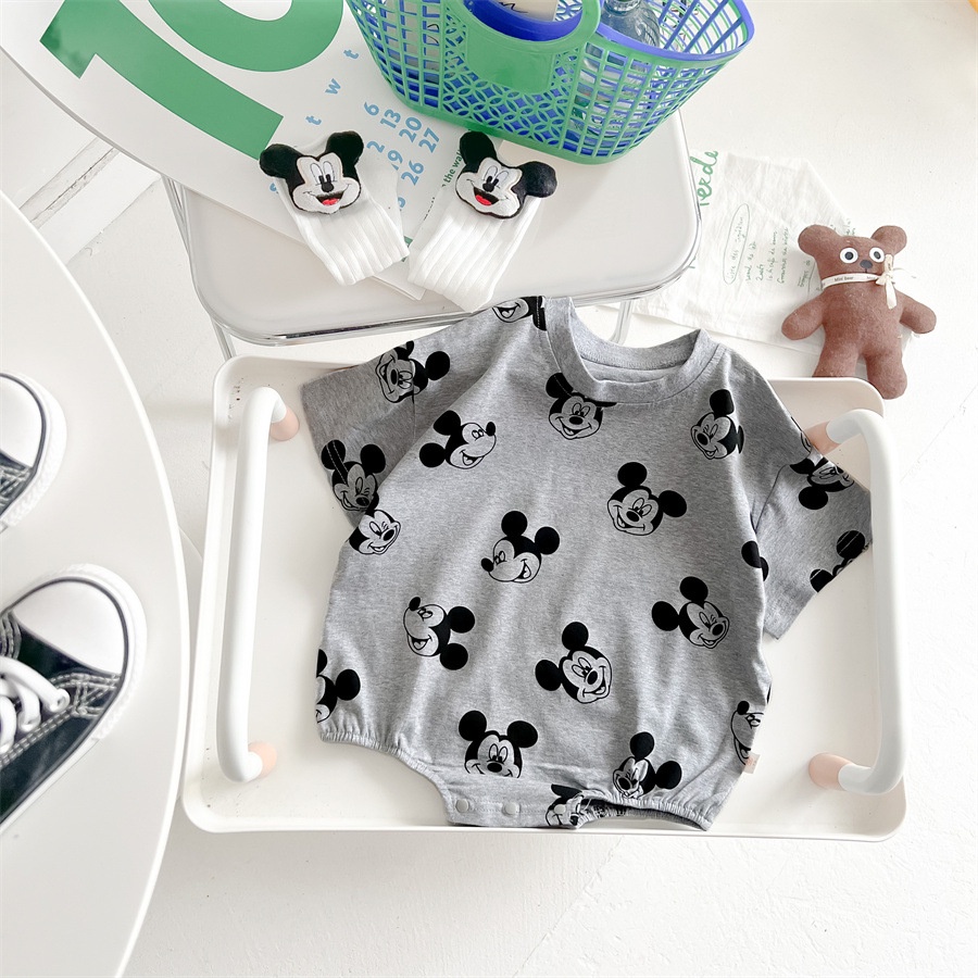 Bộ Áo Liền Quần Tam Giác Vải Cotton Tay Ngắn In Hoạt Hình Dễ Thương Cho Bé Sơ Sinh