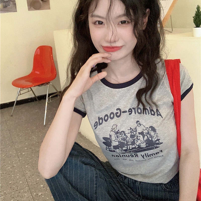 IELGY  Áo Thun Tay Ngắn Cổ Tròn Màu Sắc Tương Phản In Chữ Thời Trang Cho Nữ