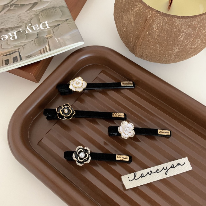 Kẹp Tóc Hình Hoa Trà Đính Ngọc Trai Thời Trang Sang Trọng Cho Nữ