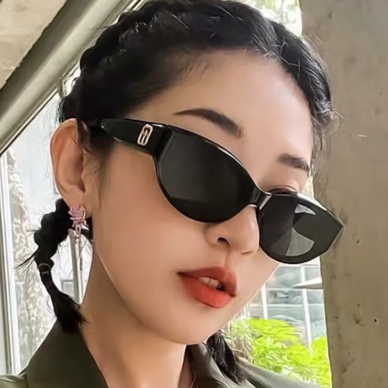 Kính Mát Chống Tia UV400 Nhiều Màu Sắc