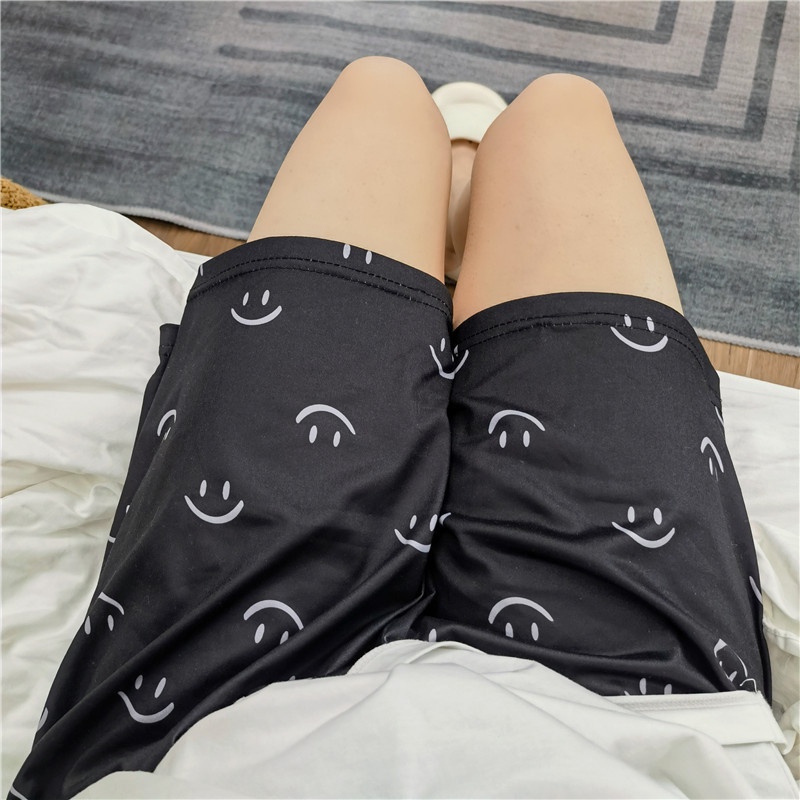 Quần Short Dáng Rộng In Hình Mặt Cười Dễ Thương Thời Trang Cho Nữ
