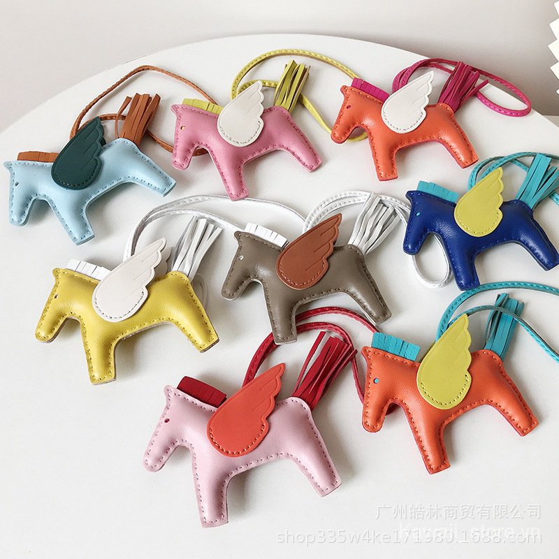 Móc Khóa Da Cừu Bạch Kim Thêu Tay Thiên Thần Sáng Tạo