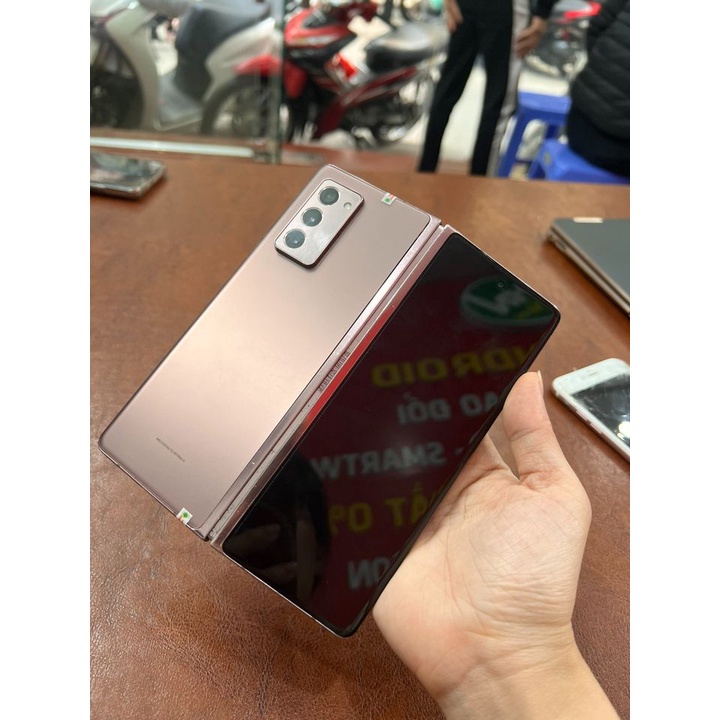 Điện thoại Samsung Galaxy Z Fold2 5G 12/256G máy 99 fullbox nguyên seal