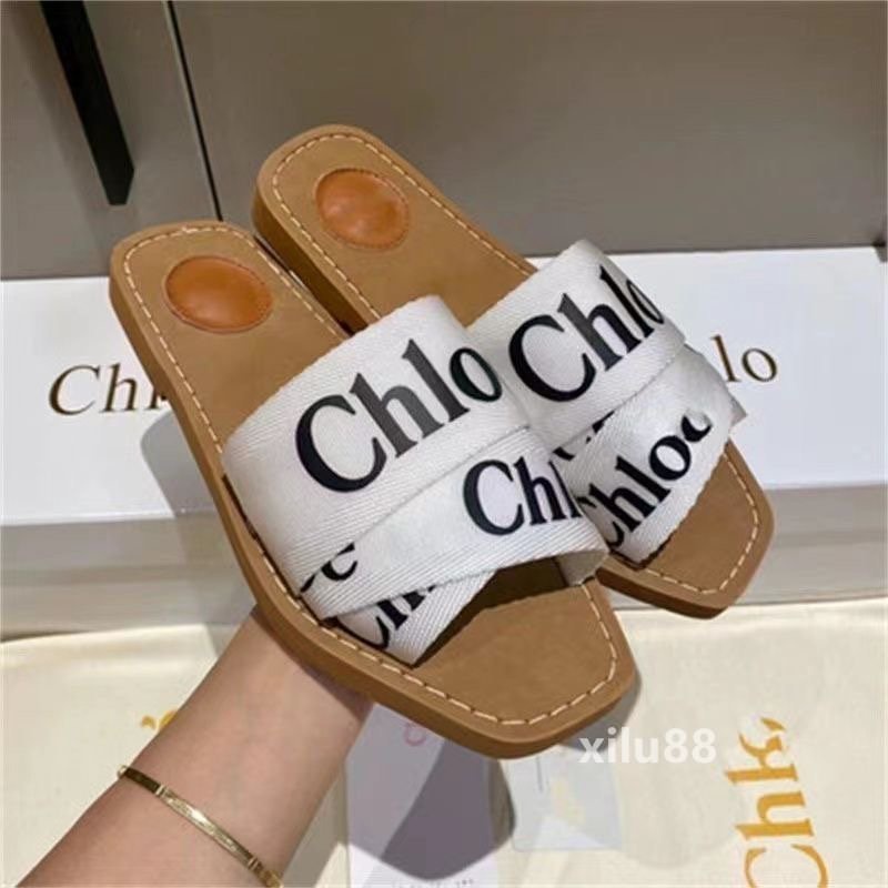 Dép Đi Biển Hở Ngón Đế Bằng Mũi Vuông Thoáng Khí Thời Trang Cho Nữ
