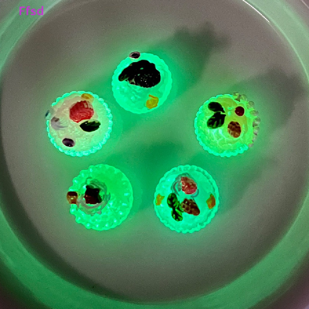 {Ffsd} Set 5 Phụ Kiện Resin Phát Quang Trang Trí Nghệ Thuật DIY