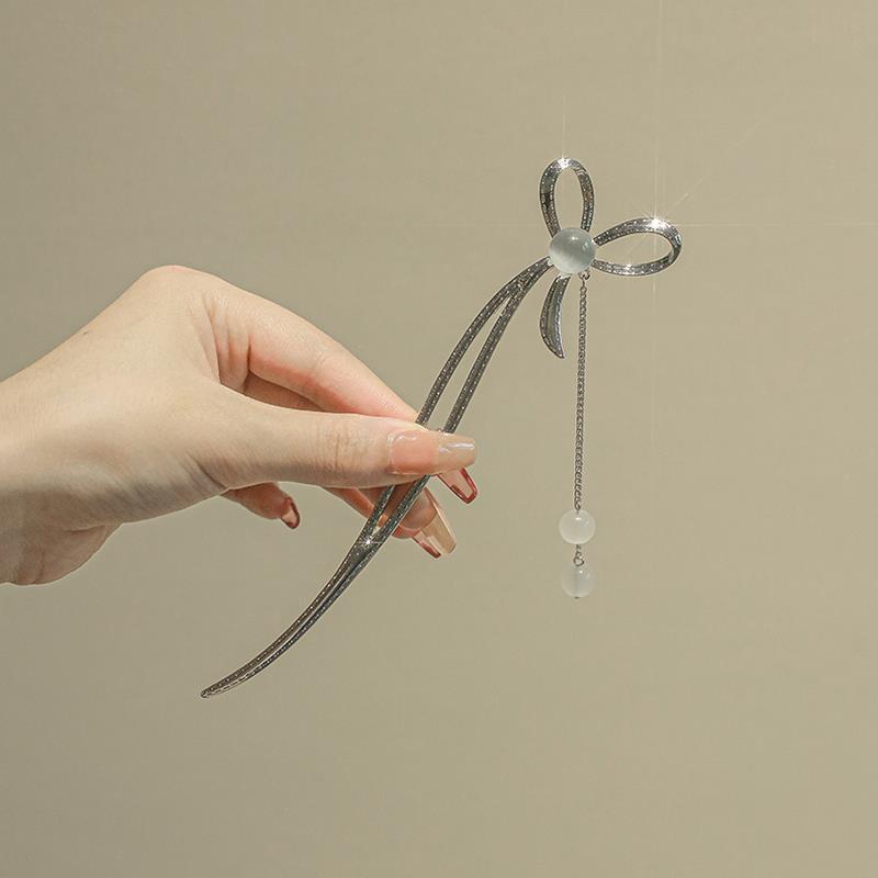 Trâm Cài Tóc Tua Rua Hoa Lily Ngọc Trai Rung Phong Cách Hán Phục Mùa Hè Cho Nữ