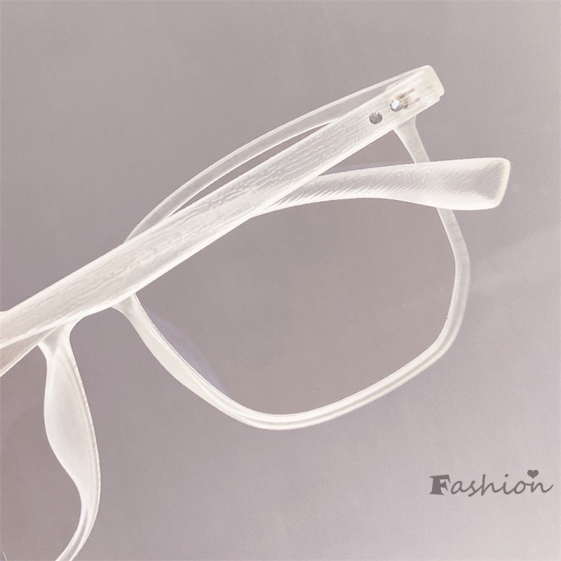 Kính Mát Chống Tia Bức Xạ Họa Tiết Dễ Thương