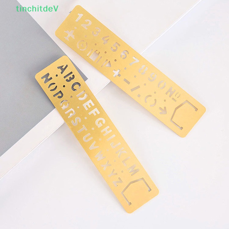 [TinchitdeV] Al Thước Thẳng Bằng Kim Loại Họa Tiết Chữ Cái Dụng Cụ Đánh Dấu Trang Sách [Mới