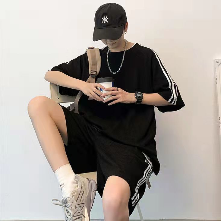 Áo Thun Ngắn Tay Form Rộng Phong Cách Năng Động Trẻ Trung Dành Cho Cả Nam Và Nữ