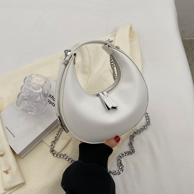 Túi Đeo Chéo Dây Xích Thời Trang Mùa Hè Phong Cách Mới Cho Nữ