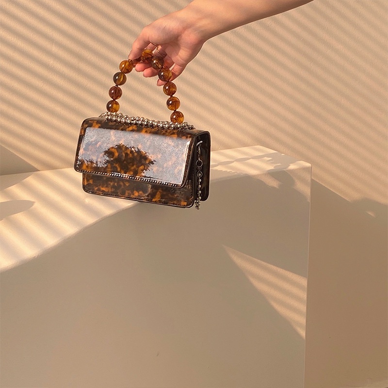 Túi Đeo Chéo Một Bên Vai Nắp Vuông Nhỏ Thiết Kế Chuỗi Hạt Phong Cách Retro Độc Đáo Mới Cho Nữ