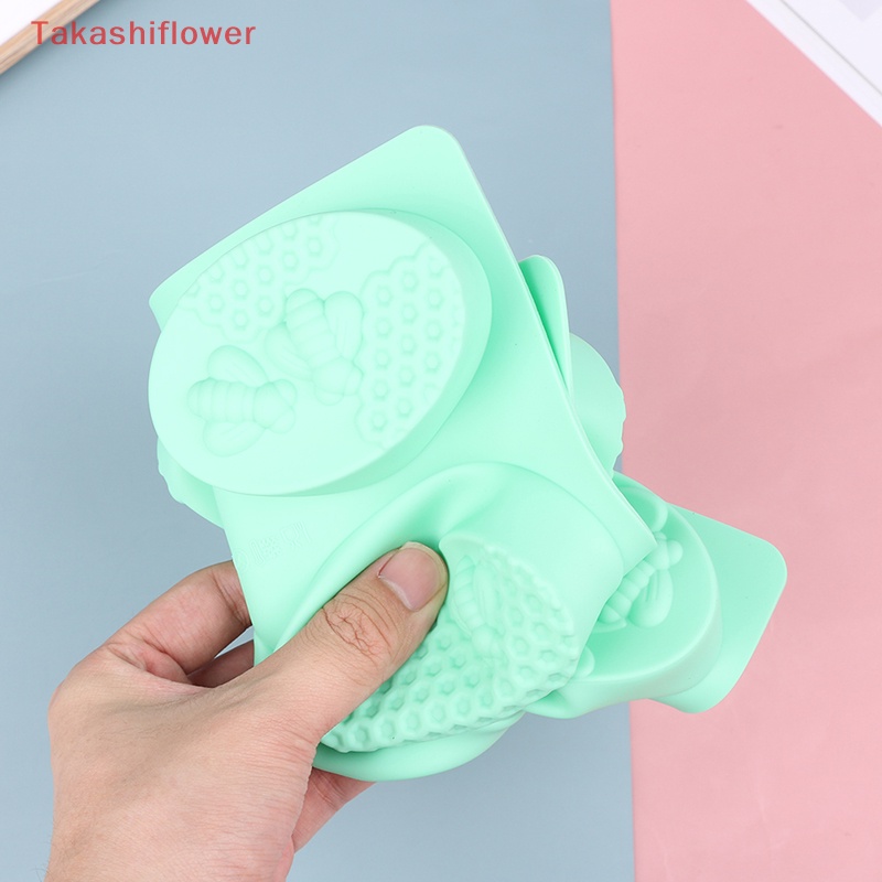 1 Khuôn Làm Bánh / Xà Phòng 6 Ô Hình Con Ong Bằng Silicone