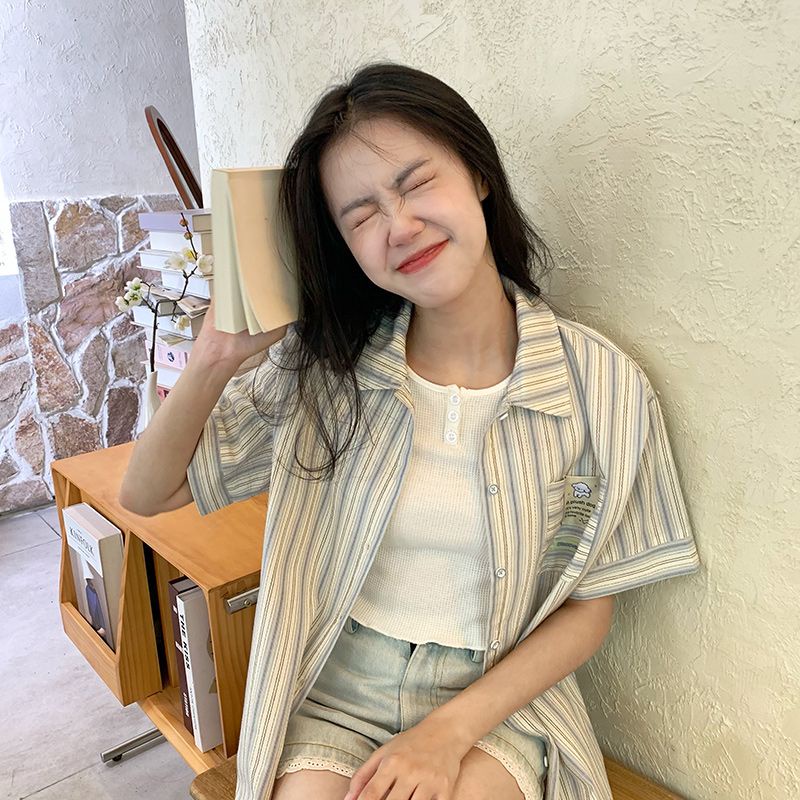 Áo Sơ Mi Tay Ngắn Dáng Rộng Thêu Họa Tiết Dễ Thương Phong Cách Nhật Bản