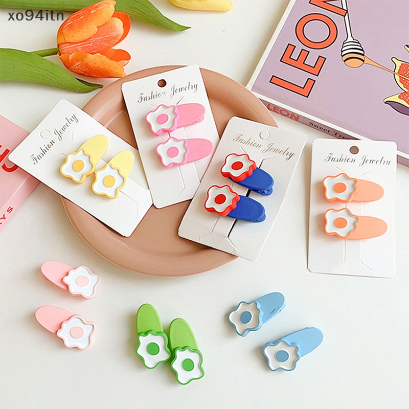 Set 2 Kẹp Tóc Hình Bông Hoa Màu Sắc Ngọt Ngào