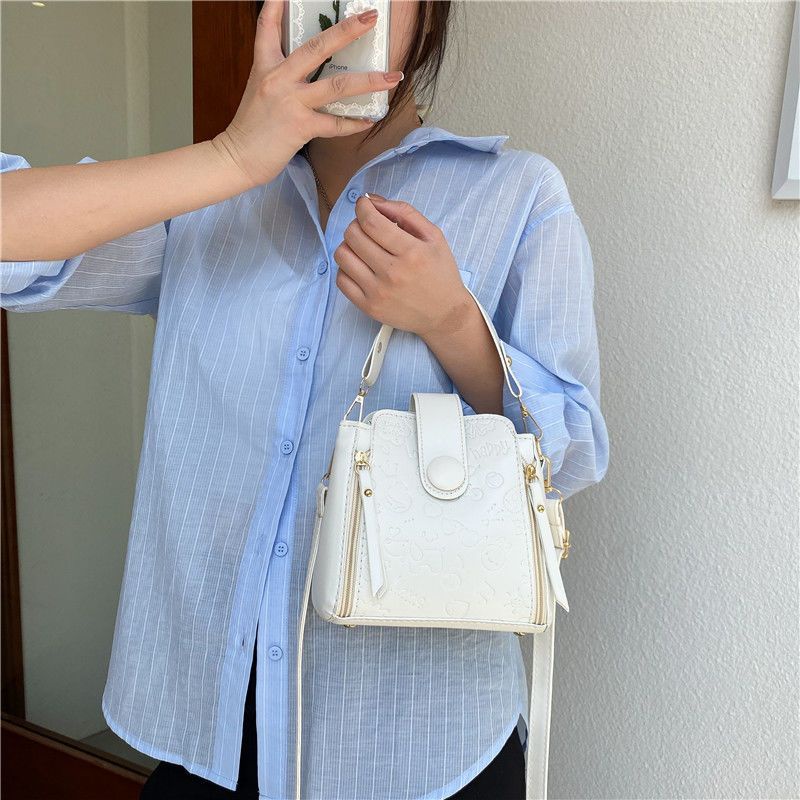 Túi Xách Đeo Chéo Thời Trang Phong Cách Phương Tây Cho Nữ