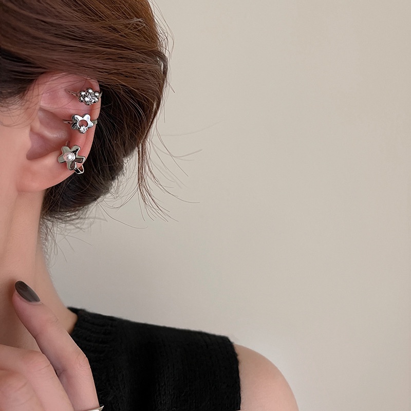 Kẹp tai, kẹp tai hoa, bông tai không xuyên lỗ, kẹp tai nữ, bông tai Hàn Quốc, bông tai kim cương thời trang, kẹp tai xu hướng cá tính, bông tai mát mẻ