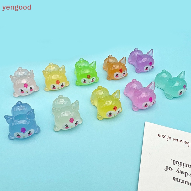 Set 2 Tượng Kuromi Dạ Quang Dễ Thương Dùng Trang Trí