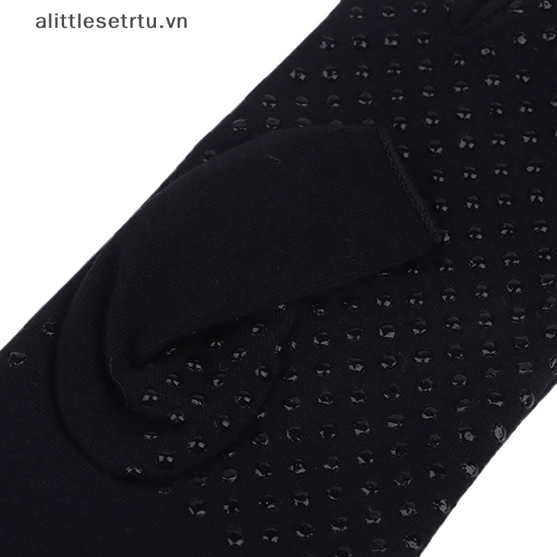 Găng Tay Hở Ngón Chống Trượt Hỗ Trợ Giảm Đau Khớp