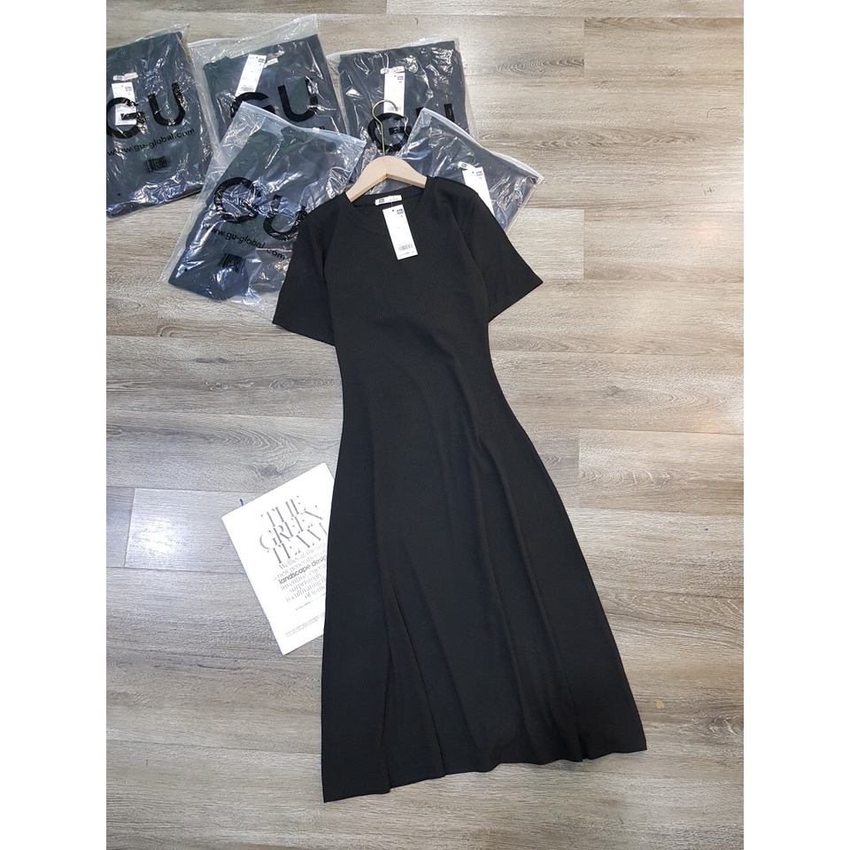 Đầm Thun Gân G.u