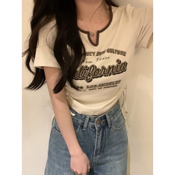 Áo Thun Tay Ngắn Cổ Chữ V Phối Dây Rút In Chữ Thời Trang Mùa Hè Dành Cho Nữ