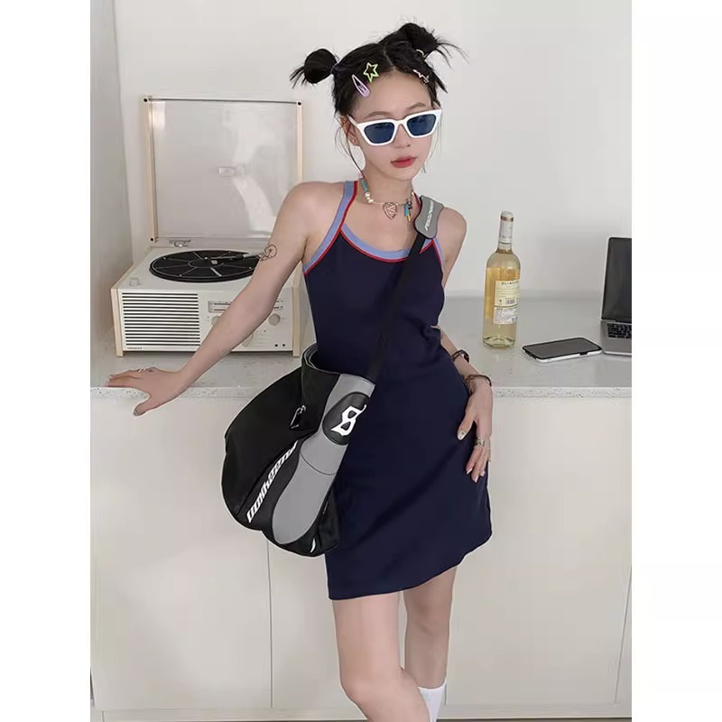 Đầm Chữ A Dệt Kim Ngắn Không Tay Cổ Yếm Tương Phản Mùa Hè Mới Cho Nữ