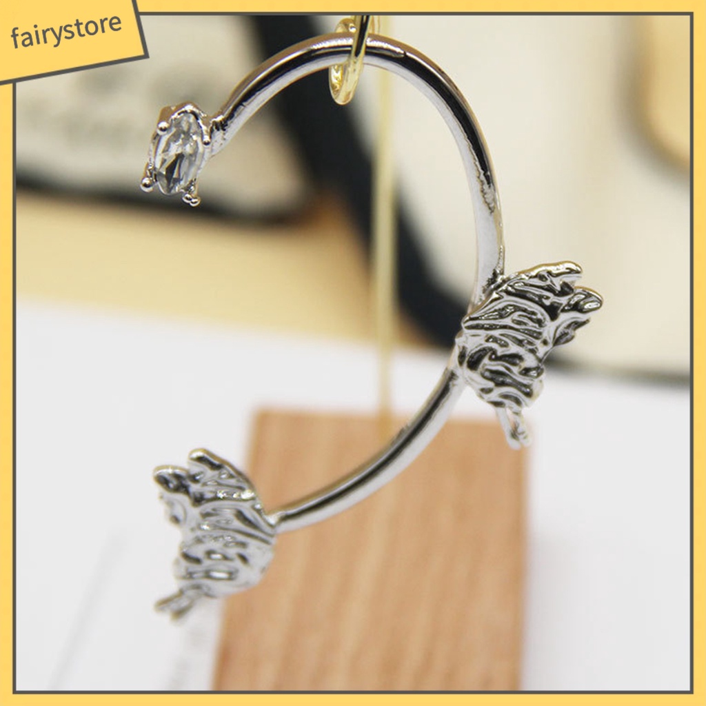 1 Khuyên Kẹp Vành Tai Hình Bướm Đính Đá Lấp Lánh Dễ Phối Đồ Thời Trang Cho Bạn Gái