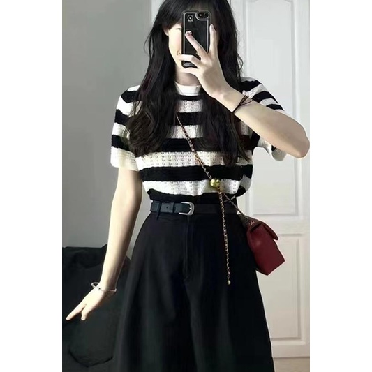 Áo Thun Croptop Dệt Kim Tay Ngắn Hở Vai Họa Tiết Kẻ Sọc Thời Trang Mùa Hè Xinh Xắn Cho Nữ