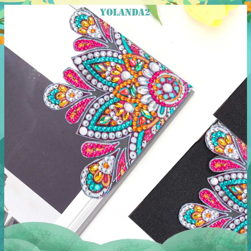 Thẻ Đánh Dấu Trang Sách Hình Tam Giác Bằng Da 5D DIY