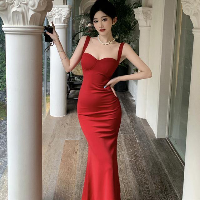 Đầm Hai Dây Ôm Dáng Vừa Vặn Phong Cách Hepburn Hoàng Gia Cao Cấp Quyến Rũ Cho Nữ