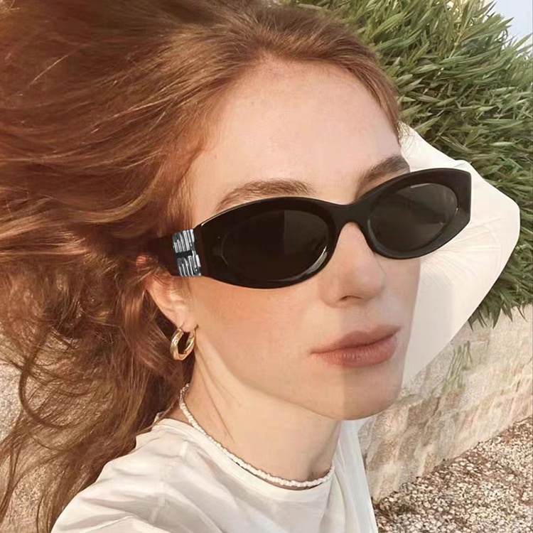 Kính Mát Gọng Vuông Thời Trang Mới Cho Nam Nữ Màu Sắc