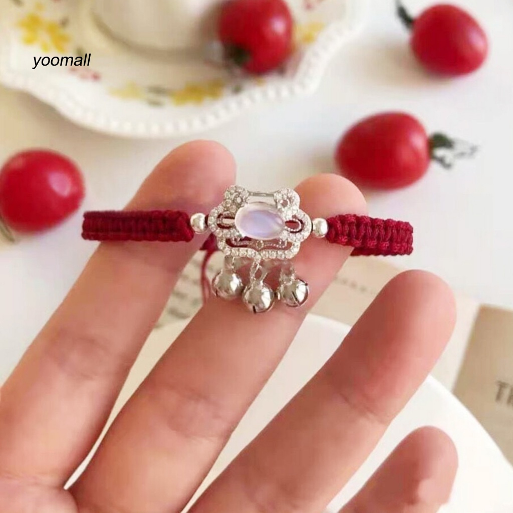 Vòng Đeo Tay May Mắn Dạng Bện Gắn Chuông Đơn Giản Cho Nữ