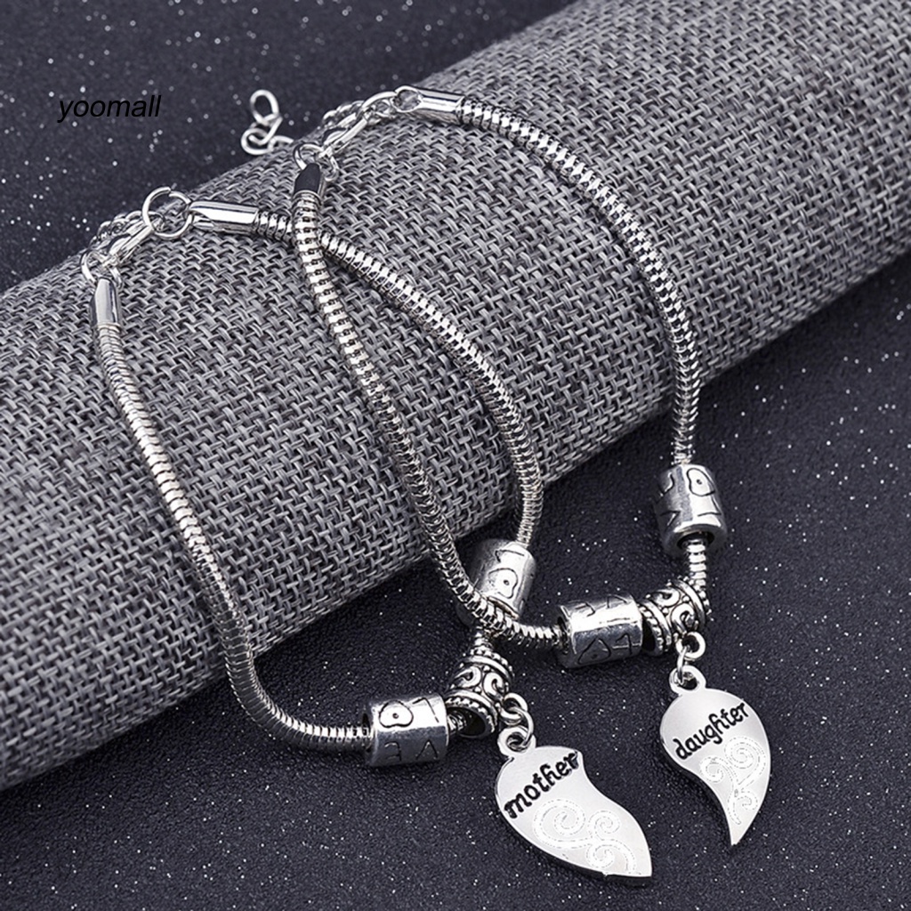 Bộ 2 Vòng Đeo Tay Bằng Hợp Kim Không Gỉ Hình Trái Tim Dành Cho Mẹ Và Bé