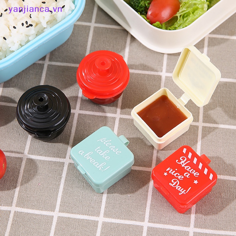 1 / 2 Chai Đựng Nước Sốt Mini Tiện Dụng