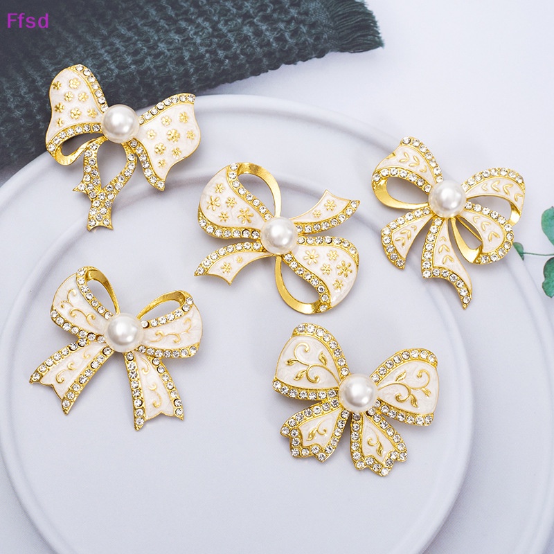 {Ffsd} Ghim Cài Áo Hình Nơ Đính Đá Ngọc Trai Giả Thời Trang Chống Ánh Sáng Dành Cho Nữ