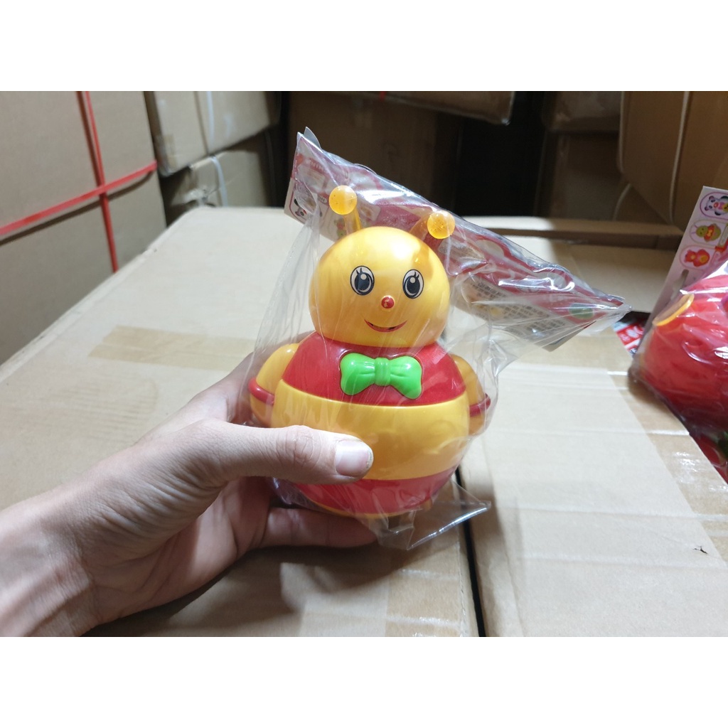 Lật đật hình chú ong có đèn và nhạc cho bé