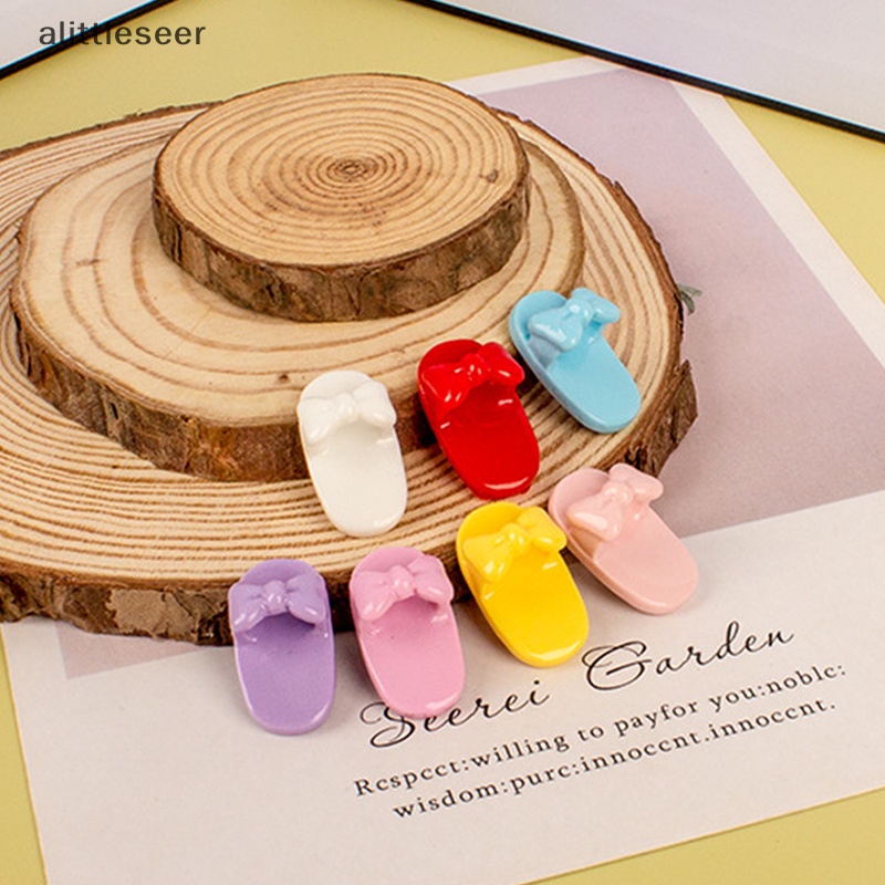 Set 10 Chiếc Dép Đi Trong Nhà Búp Bê