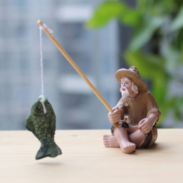 Mô Hình Ông Già Câu Cá Bằng Nhựa Dùng Trang Trí Bể Cá