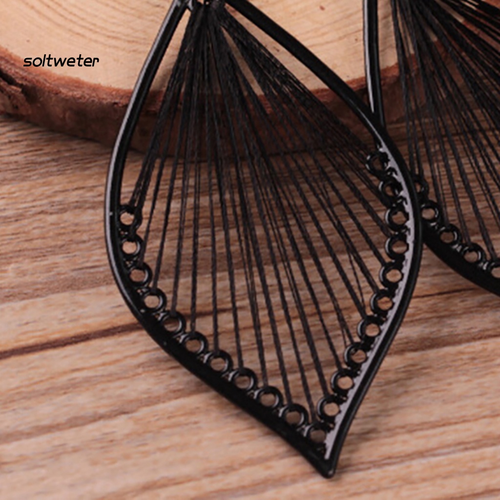 1 Đôi Bông Tai Hình Chiếc Lá Bằng Hợp Kim Thiết Kế Đục Lỗ Thời Trang Dự Tiệc