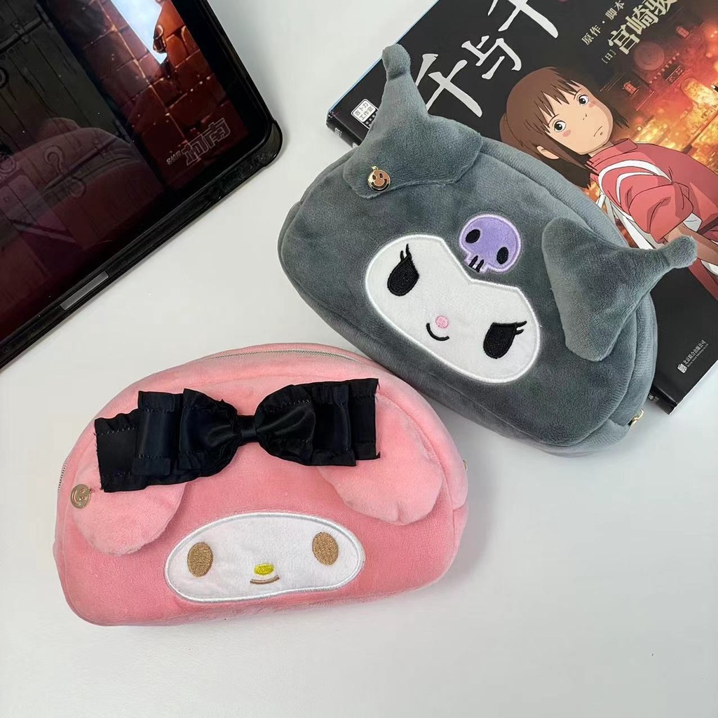 Túi Đựng Bút Chì / Mỹ Phẩm / Đồ Vệ Sinh Cá Nhân Họa Tiết Hoạt Hình Sanrio Kuromi Pochacco SQ3