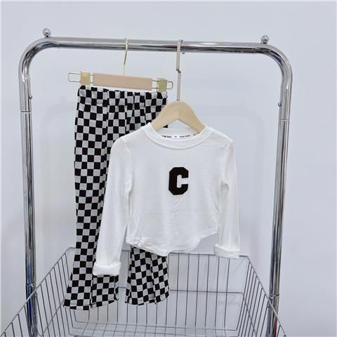 Áo Thun cotton Tay Dài Dáng Ôm Thêu Chữ Thời Trang Xuân Thu Cho Bé Gái