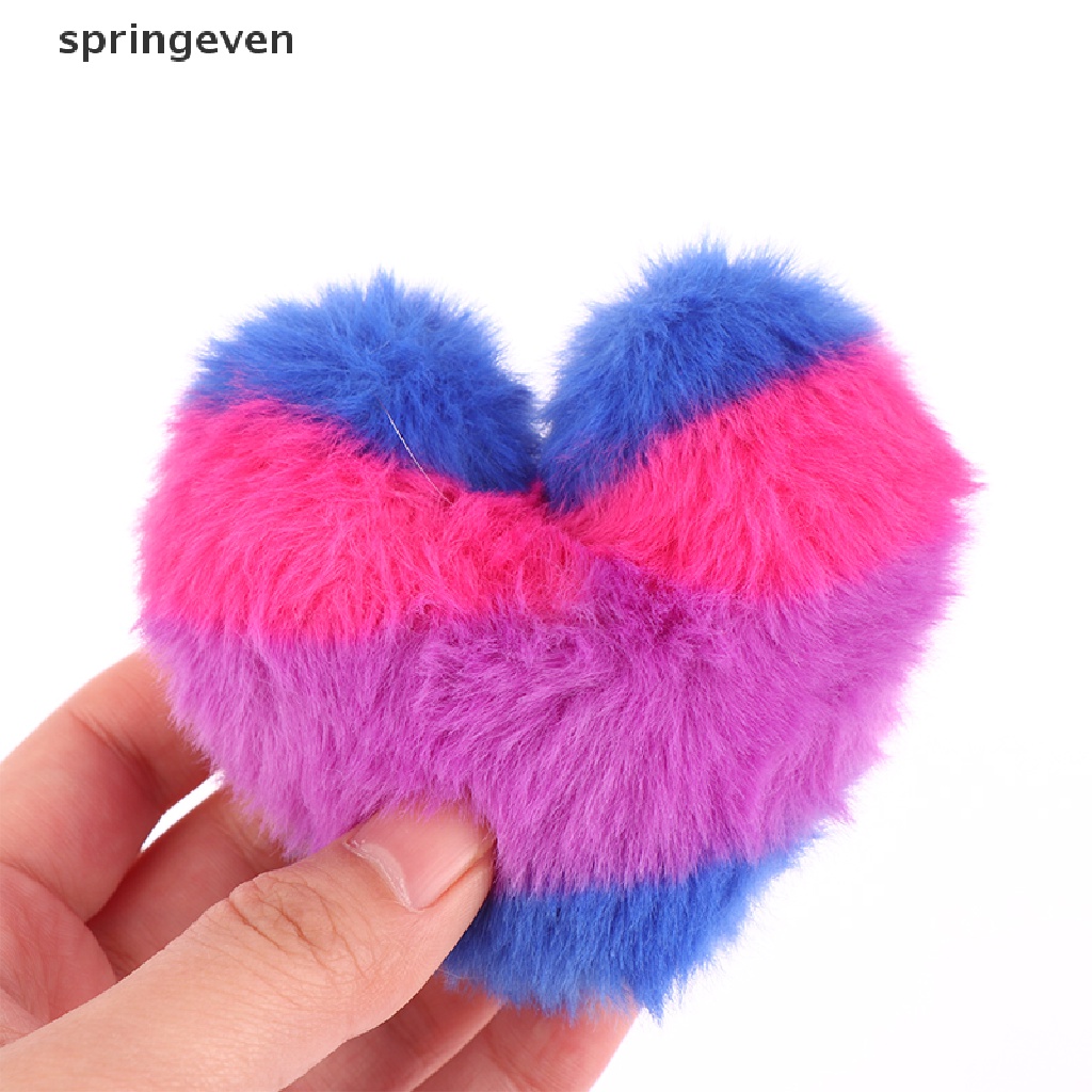 Móc Khóa Hình Trái Tim Phối Cục Bông Nhiều Màu Sắc Dễ Thương