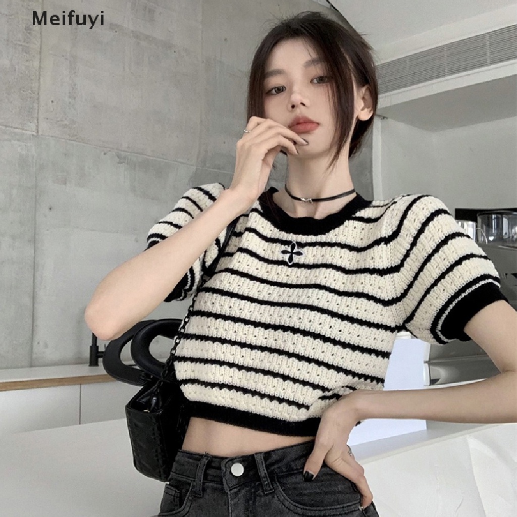 Áo Croptop Dệt Kim Ngắn Tay Cổ Tròn Họa Tiết Kẻ Sọc Phong Cách Retro