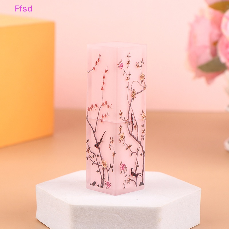 {Ffsd} Hộp Rỗng Đựng Son Dưỡng Môi 3D Có Thể Nạp Đầy Lại Dùng Khi Đi Du Lịch * Bán Chạy