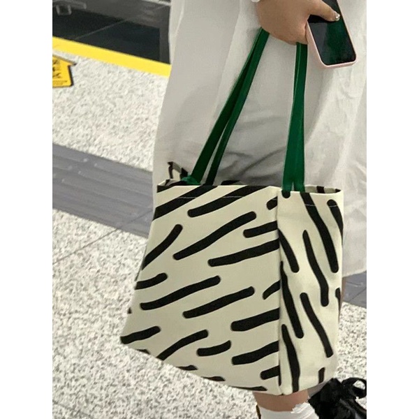 Túi Xách Đeo Vai / Kẹp Nách Kích Cỡ Lớn Phong Cách Thời Trang Mới Dành Cho Nữ