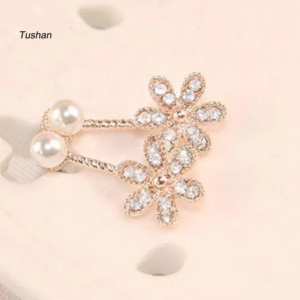 Bông Tai Hình Hoa Năm Cánh Đính Ngọc Trai Giả Thời Trang Cho Nữ