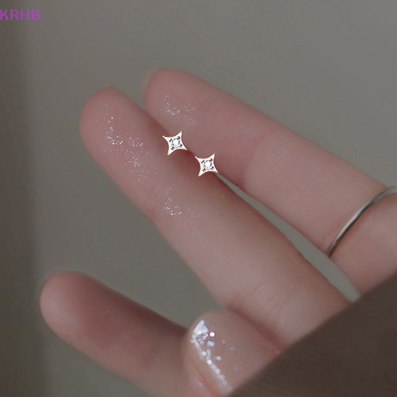 Khuyên Tai Ngôi Sao Năm Cánh Màu Bạc Đơn Giản Cho Nữ Mới