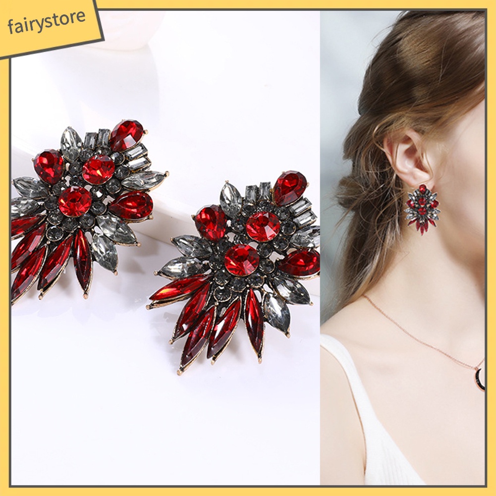 Bông Tai Đính Đá Pha Lê Giả Thời Trang Dành Cho Nữ