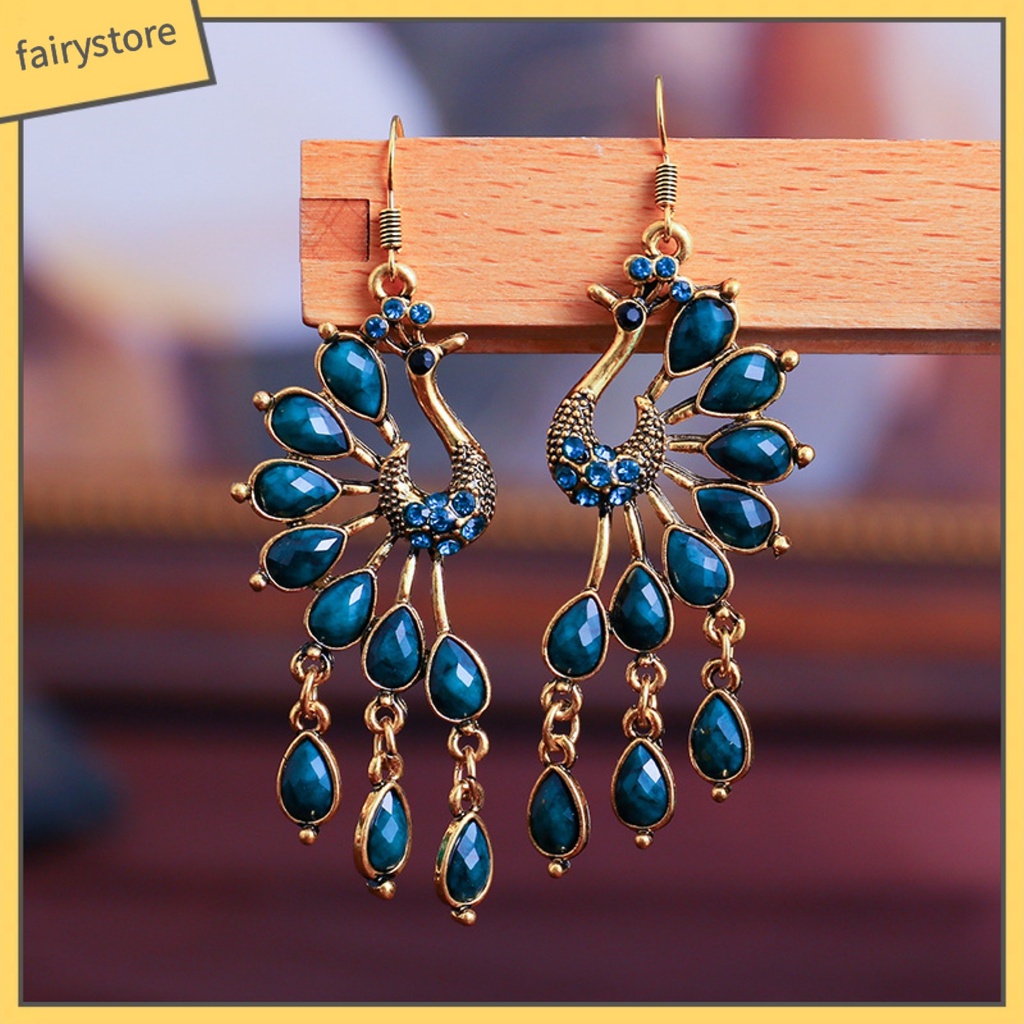 1 Đôi Bông Tai Hình Chim Công Đính Đá Trang Nhã Dành Cho Nữ