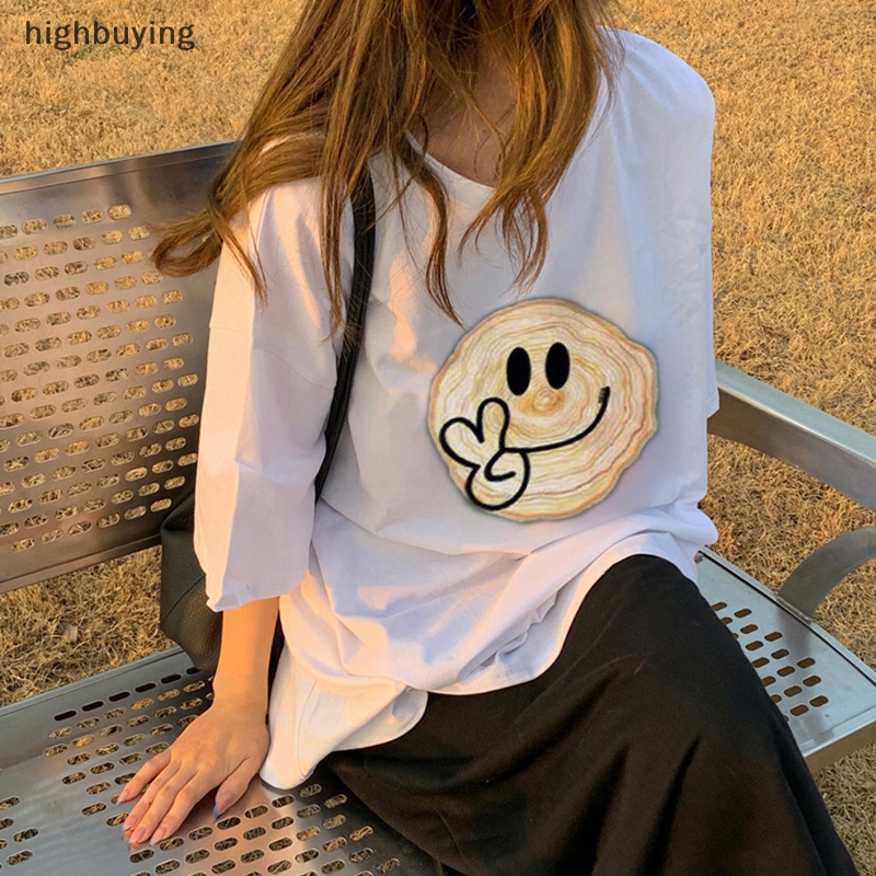 Áo Thun Tay Ngắn Cổ Tròn In Hình Mặt Cười Phong Cách Retro Cho Nữ